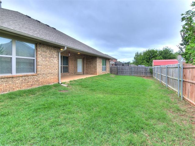 488 NE 21st Street, Newcastle, OK 73065