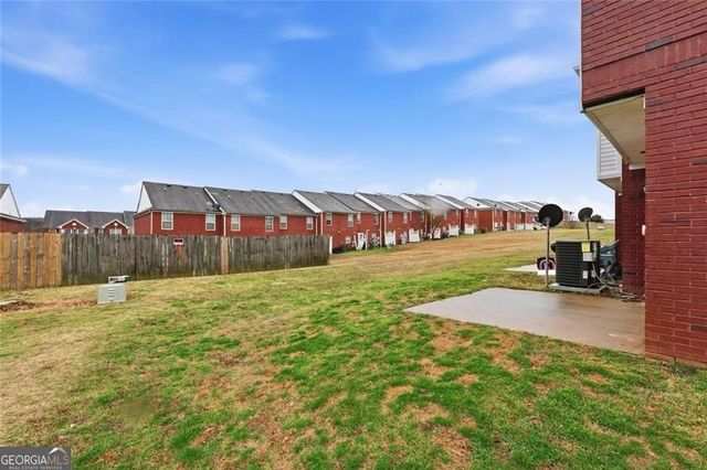 7712 Autry Circle 210, Douglasville, GA 30134