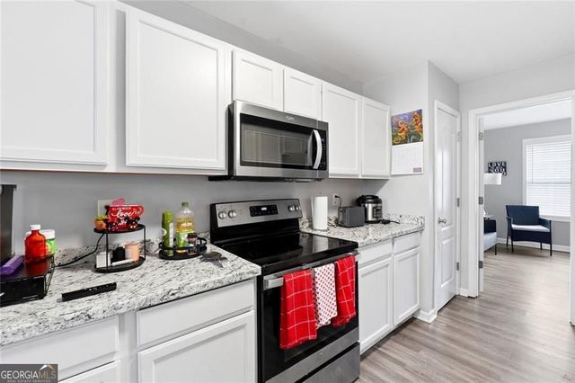 7712 Autry Circle 210, Douglasville, GA 30134