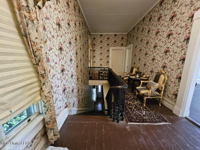 1711 Cherry Street, Vicksburg, MS 39180