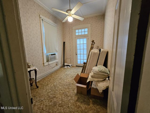 1711 Cherry Street, Vicksburg, MS 39180