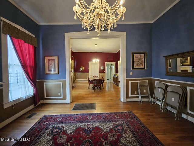 1711 Cherry Street, Vicksburg, MS 39180