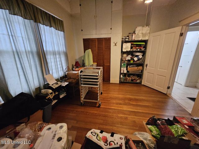 1711 Cherry Street, Vicksburg, MS 39180