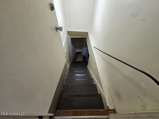 1711 Cherry Street, Vicksburg, MS 39180