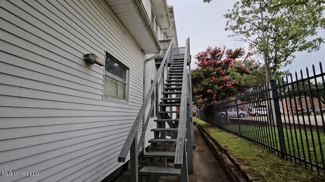 1711 Cherry Street, Vicksburg, MS 39180