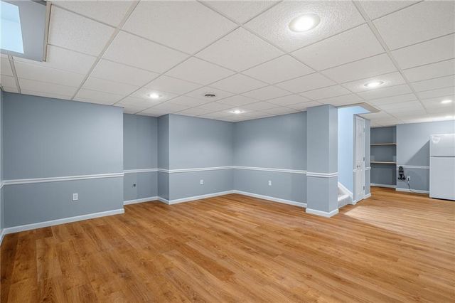3010 S Bradford Lane, Blue Springs, MO 64015