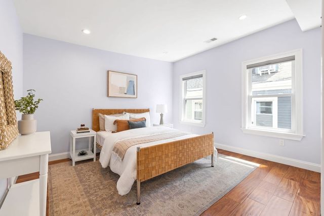 5 Lexington Ave, Boston, MA 02129