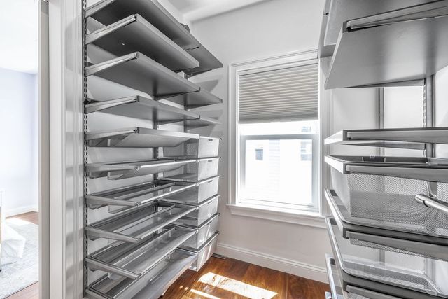 5 Lexington Ave, Boston, MA 02129