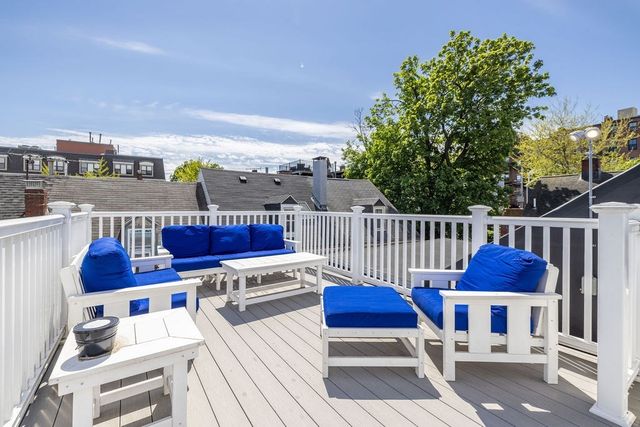 5 Lexington Ave, Boston, MA 02129