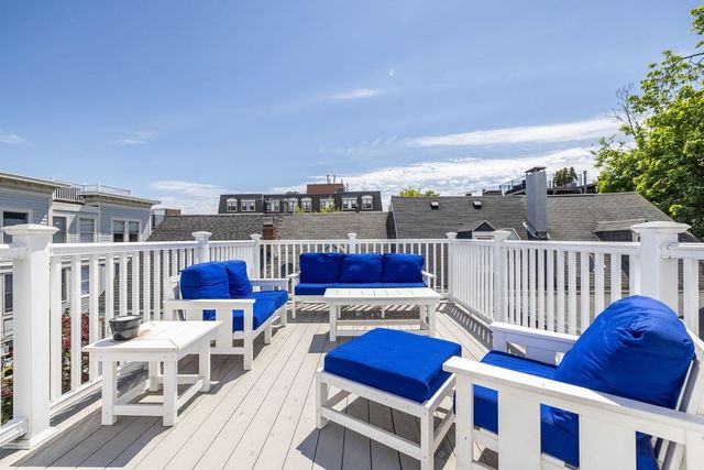 5 Lexington Ave, Boston, MA 02129