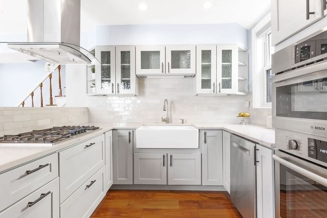 5 Lexington Ave, Boston, MA 02129
