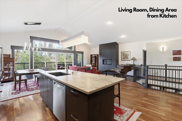 2121 E Cherrytree Ln, Spokane, WA 99203