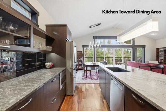 2121 E Cherrytree Ln, Spokane, WA 99203