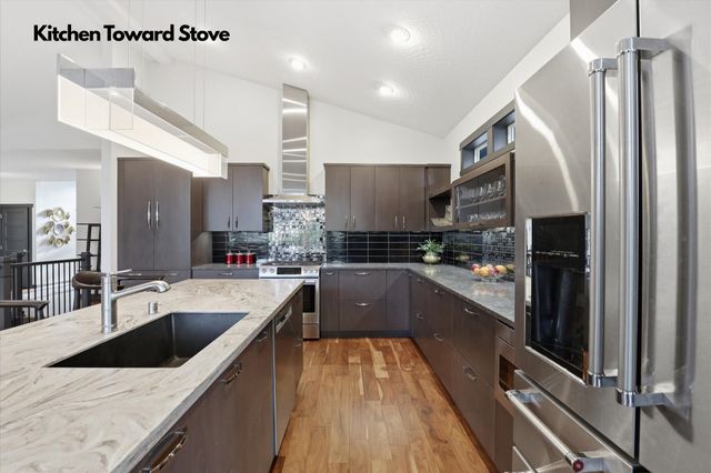 2121 E Cherrytree Ln, Spokane, WA 99203