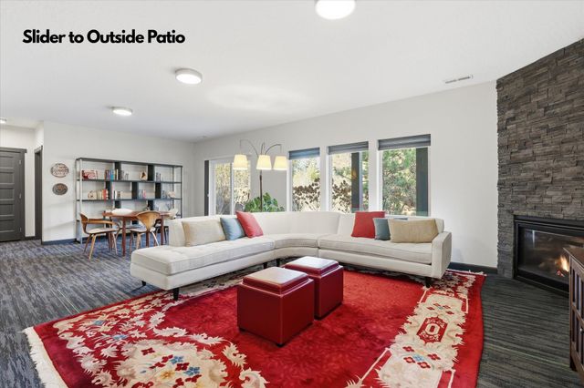 2121 E Cherrytree Ln, Spokane, WA 99203