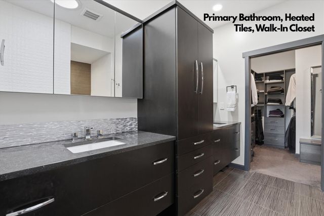 2121 E Cherrytree Ln, Spokane, WA 99203