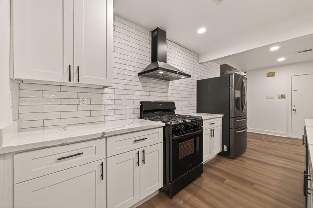 5503 Jason Street, Houston, TX 77096