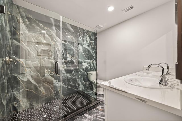 5503 Jason Street, Houston, TX 77096