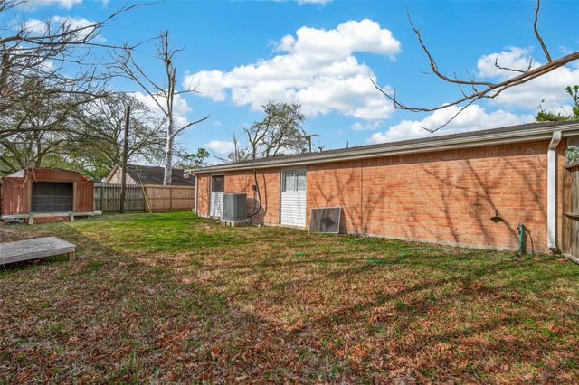 5503 Jason Street, Houston, TX 77096