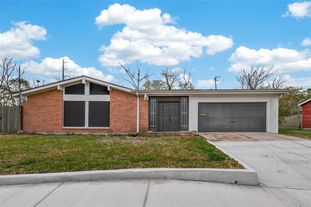 5503 Jason Street, Houston, TX 77096