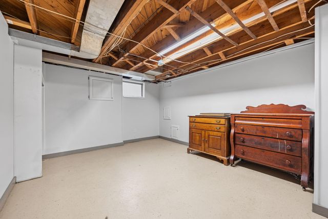 17 Angle Road, Michiana Shores, IN 46360