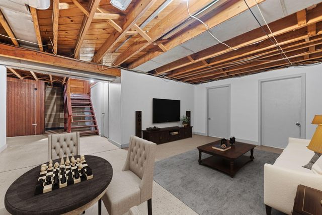 17 Angle Road, Michiana Shores, IN 46360