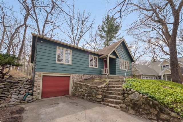 17 Angle Road, Michiana Shores, IN 46360