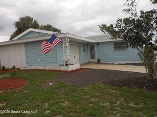 2947 Redgrove Drive NE, Palm Bay, FL 32905