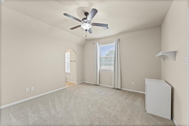 10 Cayuga Pond Court, The Woodlands, TX 77389