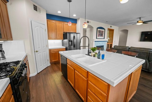 6748 Cherry Ridge Circle, Roseville, CA 95678