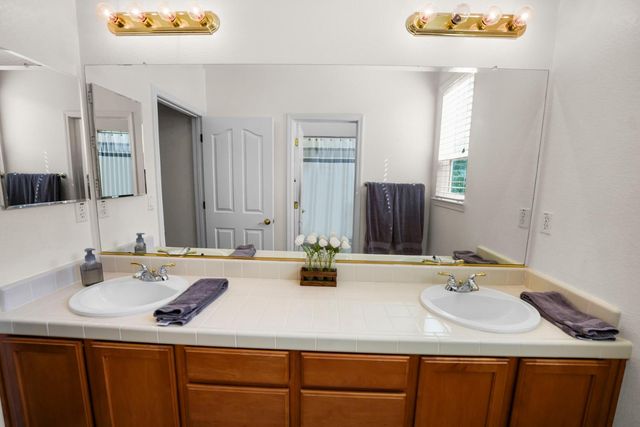 6748 Cherry Ridge Circle, Roseville, CA 95678