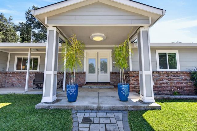 4312 Vista De Lago Way, Fair Oaks, CA 95628