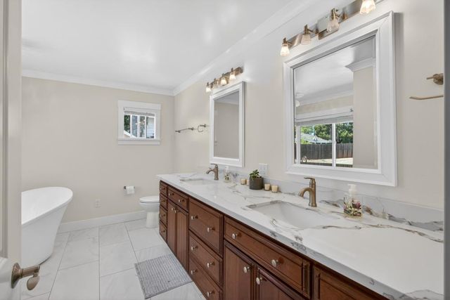 4312 Vista De Lago Way, Fair Oaks, CA 95628