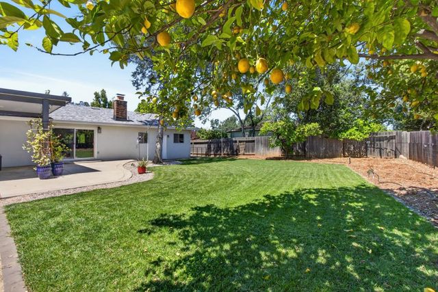 4312 Vista De Lago Way, Fair Oaks, CA 95628