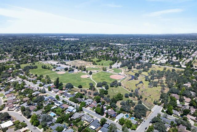 4312 Vista De Lago Way, Fair Oaks, CA 95628