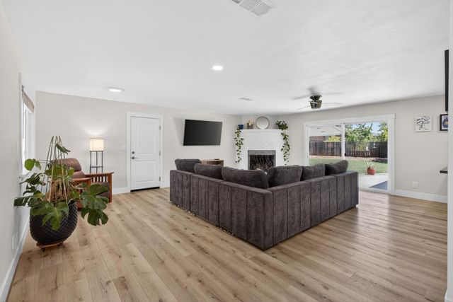 4312 Vista De Lago Way, Fair Oaks, CA 95628