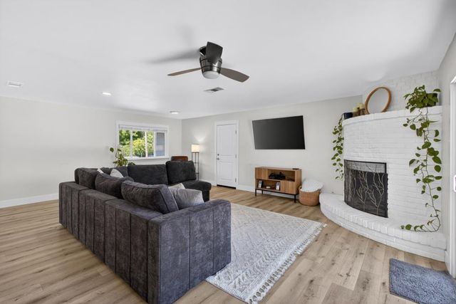4312 Vista De Lago Way, Fair Oaks, CA 95628