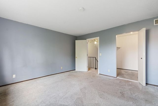 5648 Brookdale Drive N, Brooklyn Park, MN 55443