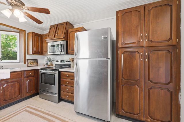 2098 N Westridge Ct., Wichita, KS 67203