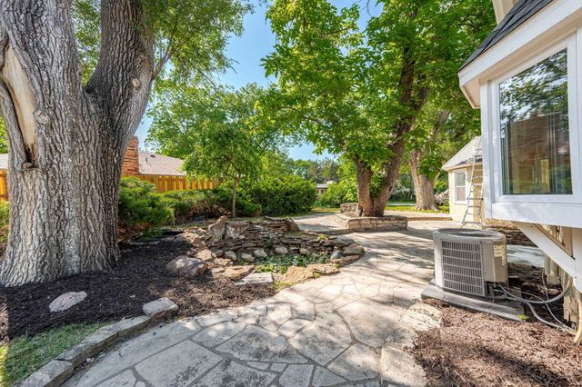2098 N Westridge Ct., Wichita, KS 67203