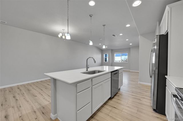 996 Petra Heights, Colorado Springs, CO 80916