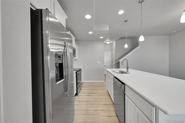 996 Petra Heights, Colorado Springs, CO 80916