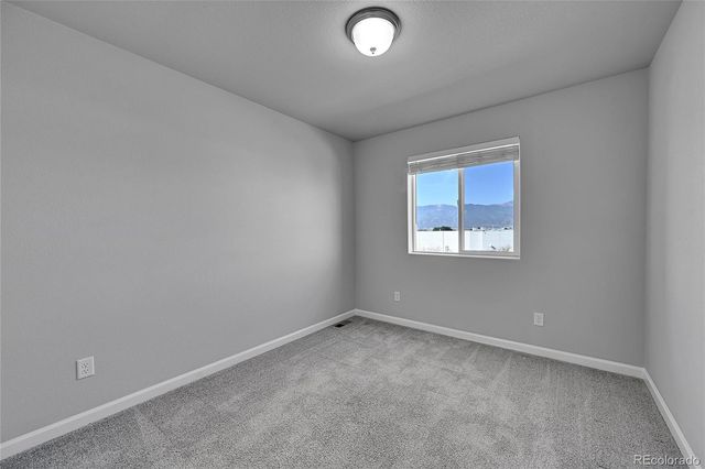 996 Petra Heights, Colorado Springs, CO 80916