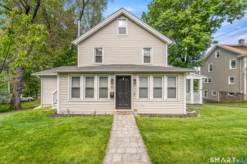 93 Main Street, Watertown, CT 06795