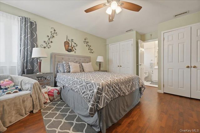 3671 Bayview Street, Seaford, NY 11783