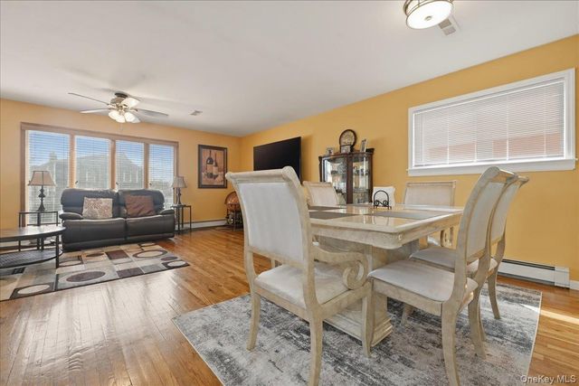 3671 Bayview Street, Seaford, NY 11783