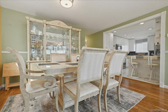 3671 Bayview Street, Seaford, NY 11783