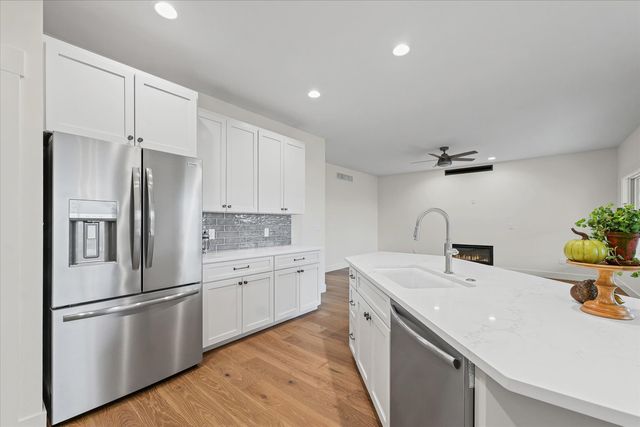 6 Foxtrot Lane, Monticello, IL 61856