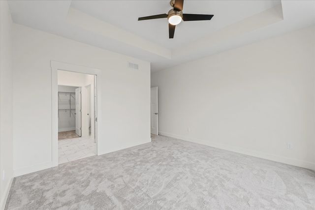 6 Foxtrot Lane, Monticello, IL 61856