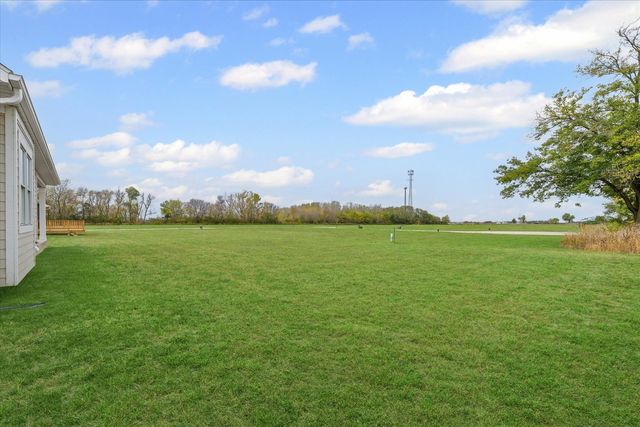 6 Foxtrot Lane, Monticello, IL 61856